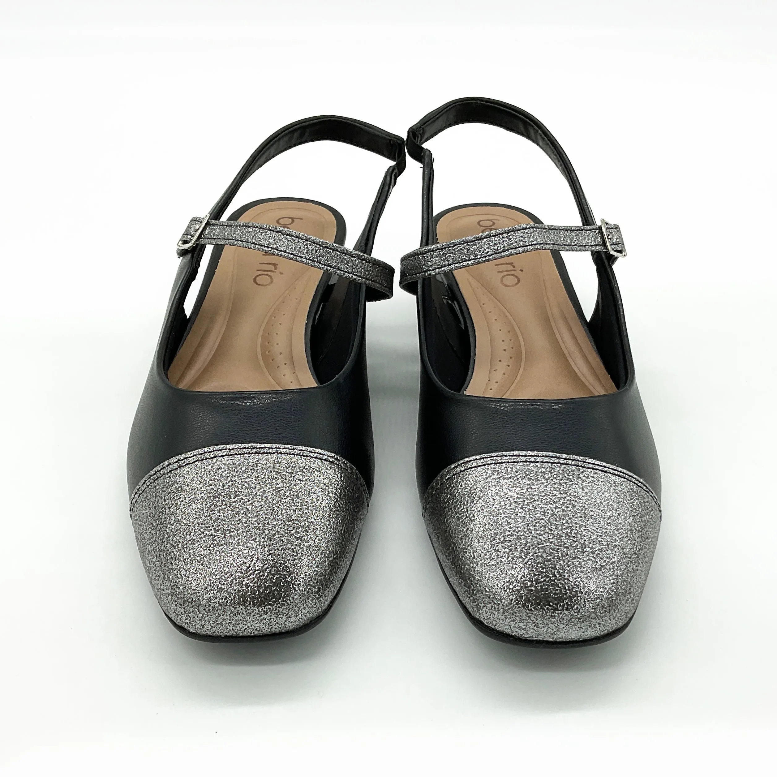 Beira Rio 4318-105 Low Heel Slingback Pump in Black/Graphite