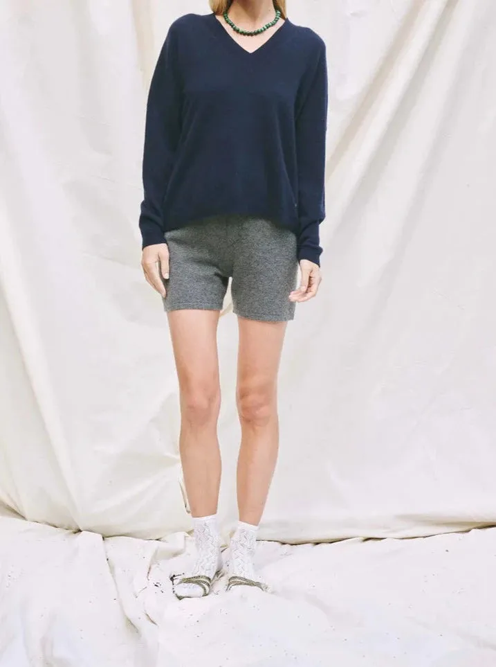 HAIMA V-NECK | NAVY