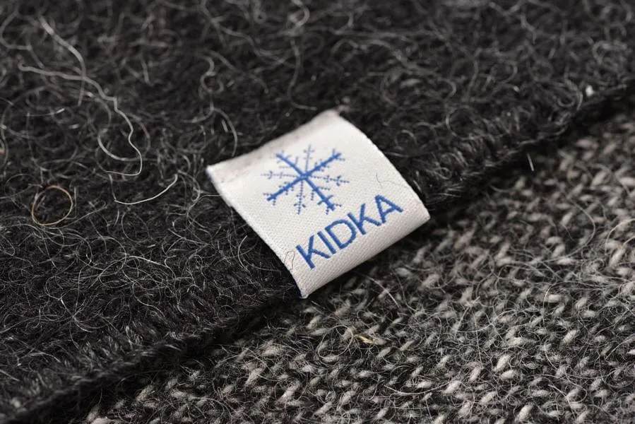 Icelandic Wool Blanket - Black with map of Iceland