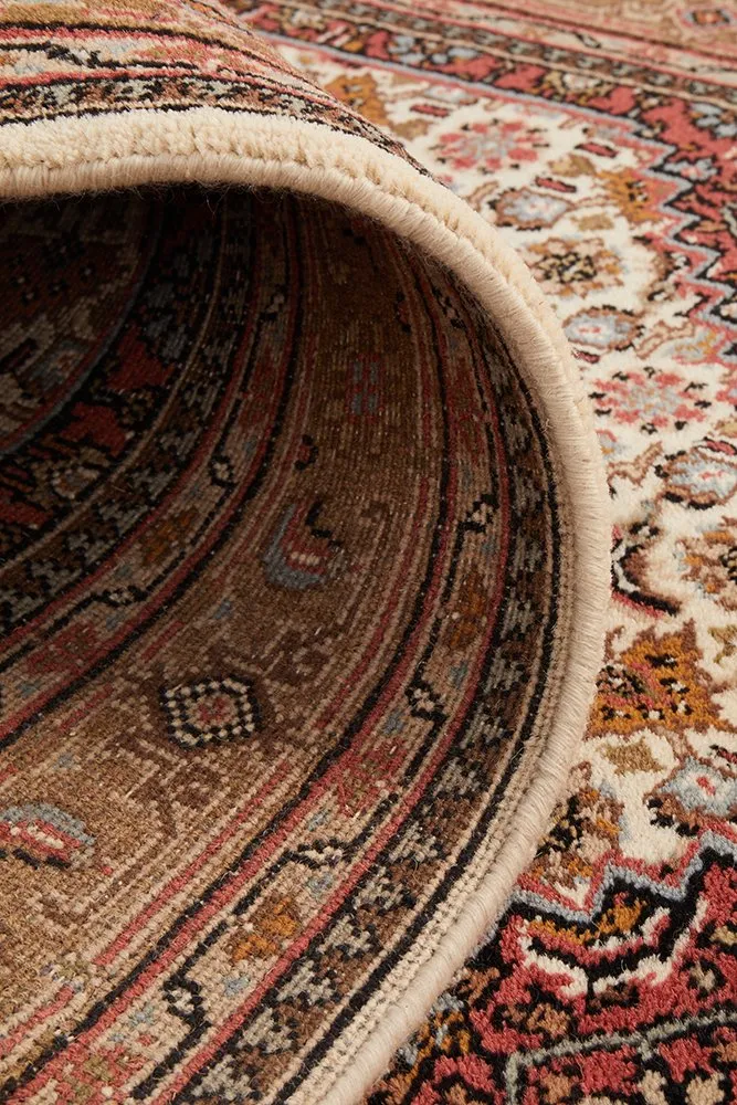 INDIAN HAND KNOTTED WOOL RUG 187X126CM