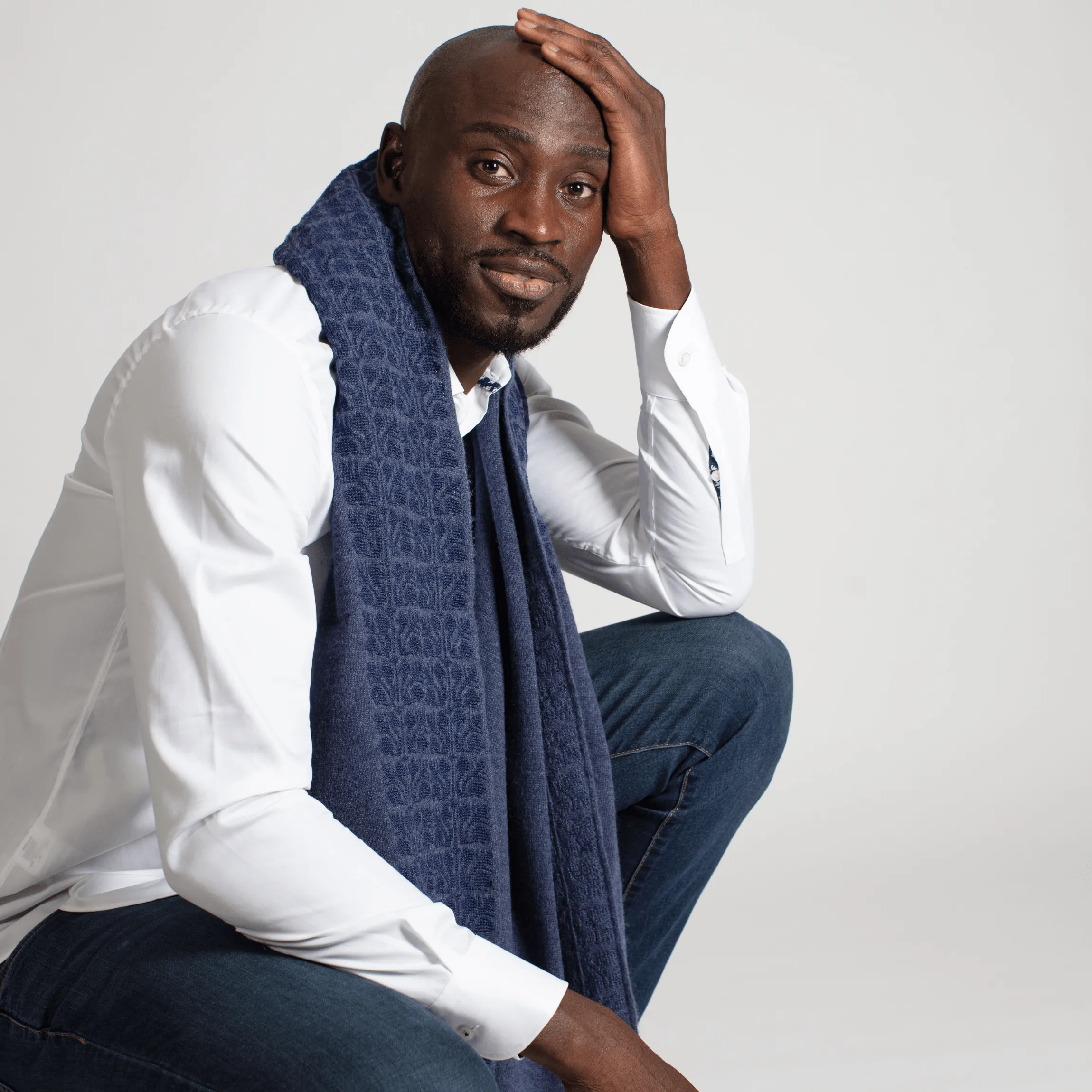 NOTTE BLUE CASHMERE SHAWL