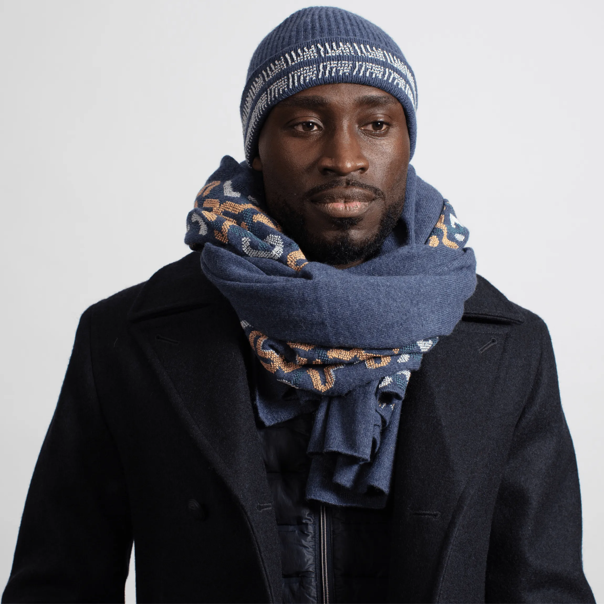 NOTTE BLUE CASHMERE SHAWL