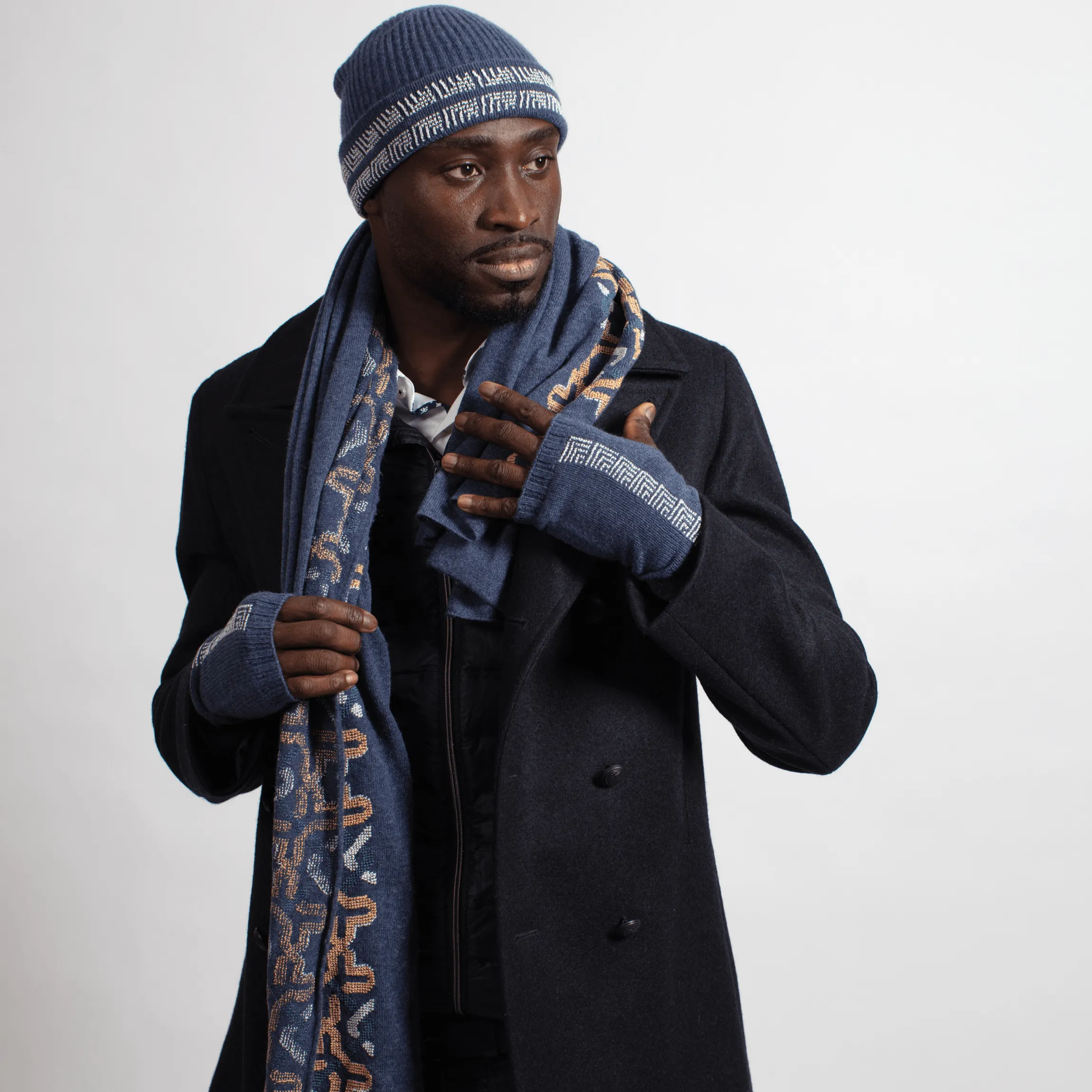 NOTTE BLUE CASHMERE SHAWL