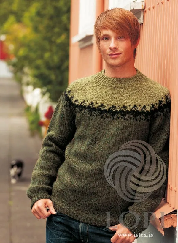 Viðar wool sweater Black Blue - Knitting Kit