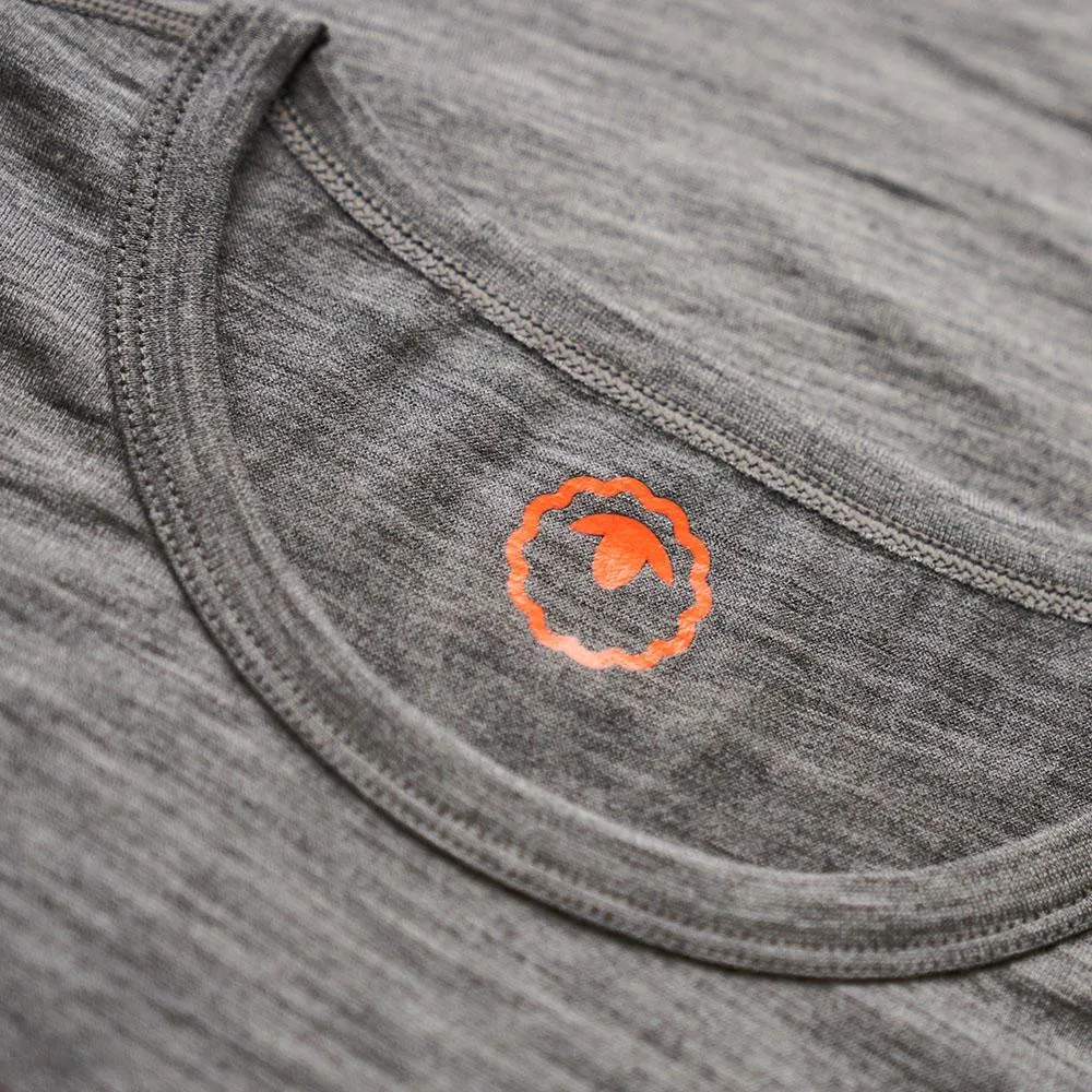 Womens Merino 150 Odd One Out Tee (Charcoal)